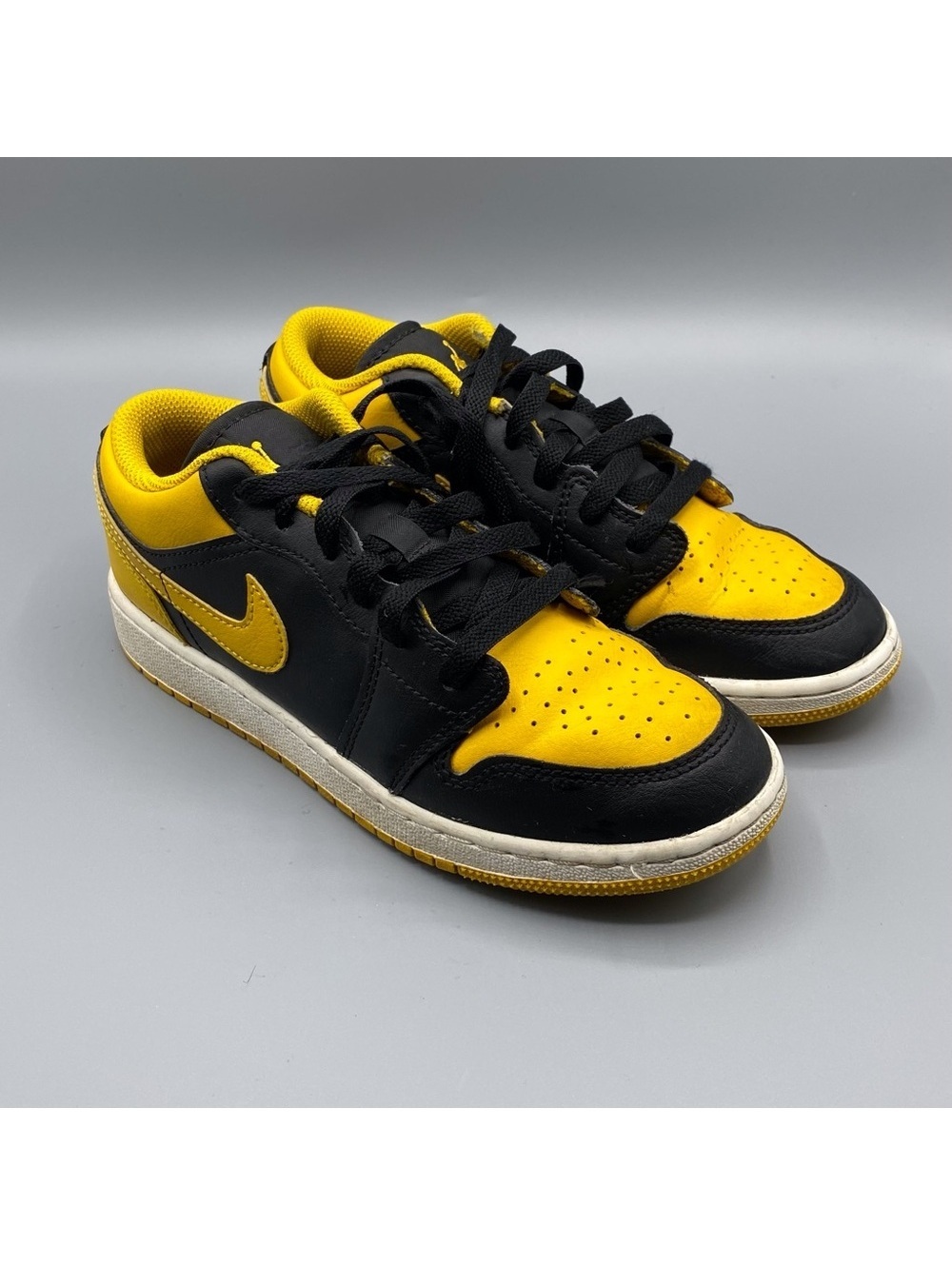 Nike Air Jordan 1 Low GS Black Yellow Ochre